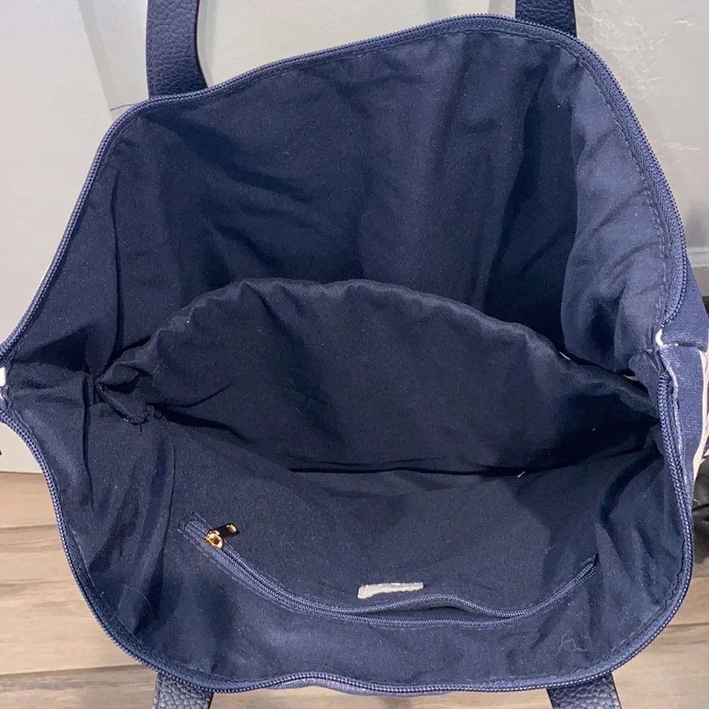 Beach Bag - Picture 2 of 6